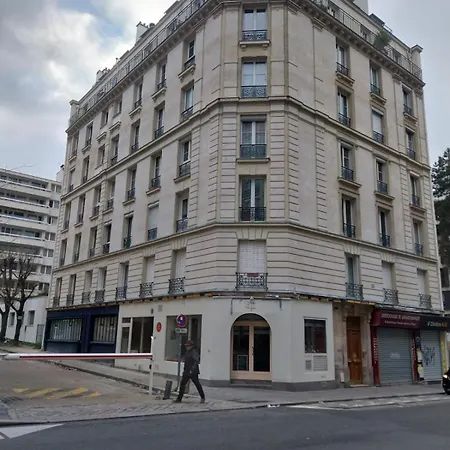 La Maison Du Bonheur A Charonne Paris Exterior photo